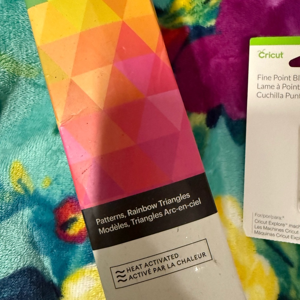 Cricut explore bundle - Picture 4 of 4